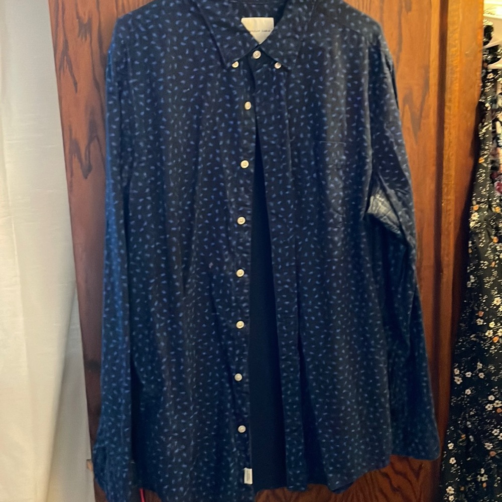 American Eagle button-down